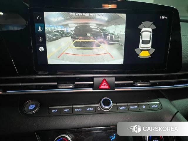 Hyundai The New Avante (CN7) 2023 Белый из Кореи, фото 2