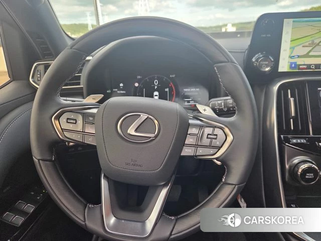 Lexus LX 4th Generation 2025 Золотой из Кореи, фото 2