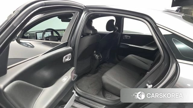 Hyundai Ionic 6 2024 Серый из Кореи, фото 2