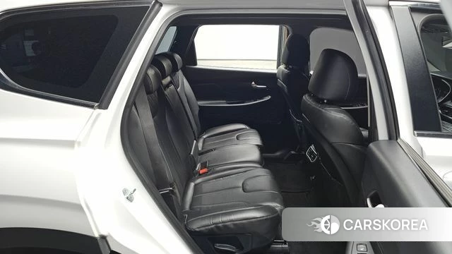 Hyundai The New Santa Fe 2021 Белый из Кореи, фото 2