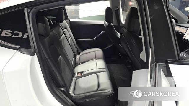 Tesla Model Y 2021 Белый из Кореи, фото 2