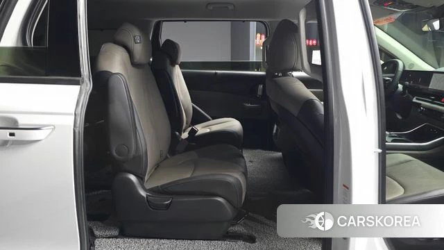Kia The New Carnival 4th Generation 2026 Белый из Кореи, фото 2