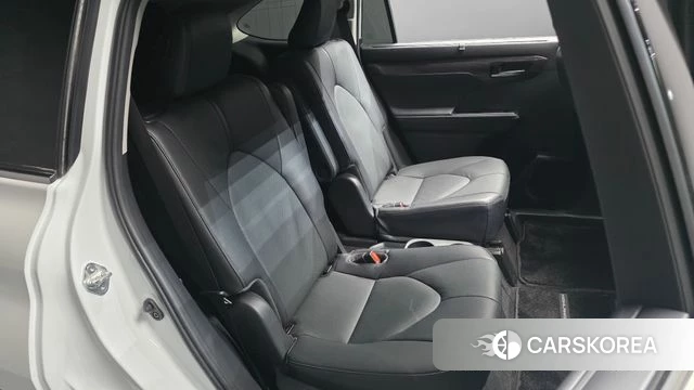 Toyota Highlander 4th Generation 2023 Белый из Кореи, фото 2