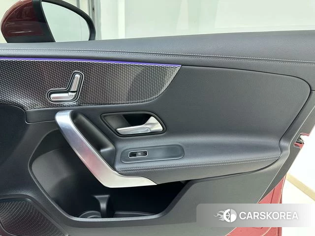 Mercedes-Benz A-Class 2021 Красный из Китая, фото 2