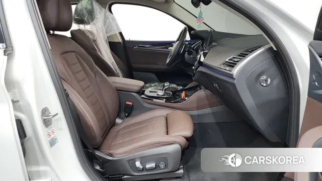 BMW X4 (G02) 2022 Белый из Кореи, фото 2
