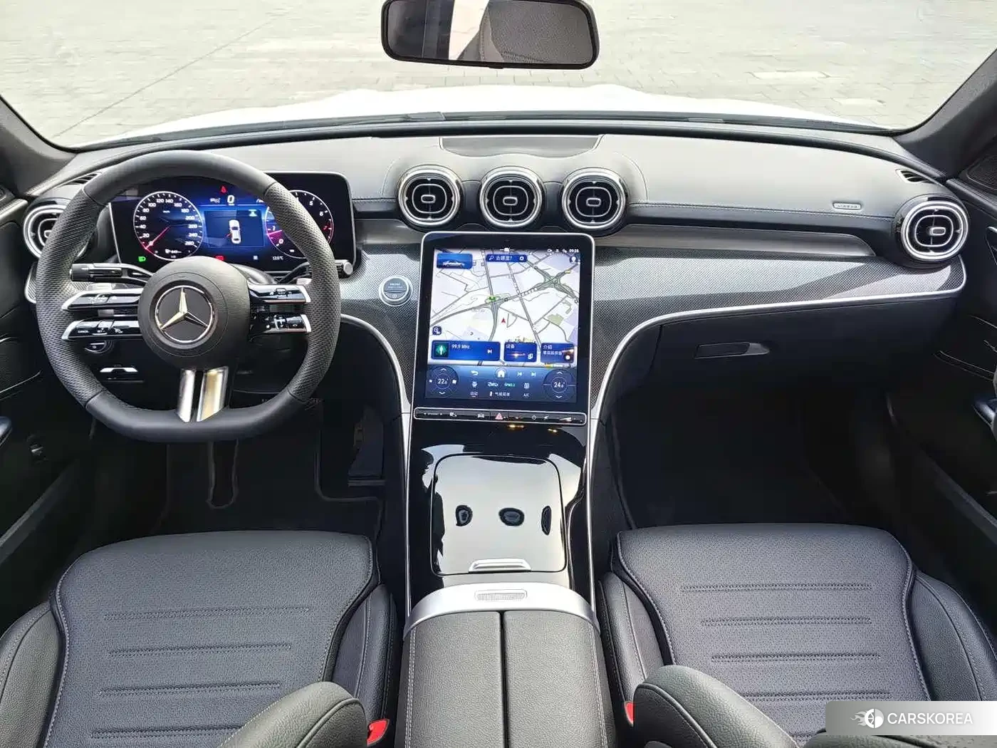 Mercedes-Benz C-class 2024 Белый из Китая, фото 2