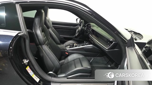 Porsche 911(992) 2022 Черный из Кореи, фото 2