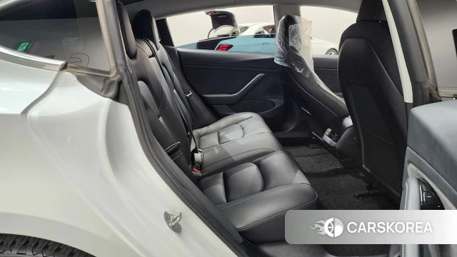 Tesla Model 3 2020 Белый из Кореи, фото 2
