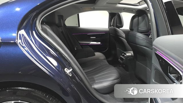 Mercedes-Benz E-Class W214 2024 Синий из Кореи, фото 2