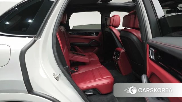 Porsche Cayenne (PO536) 2021 Серебристо-серый из Кореи, фото 2