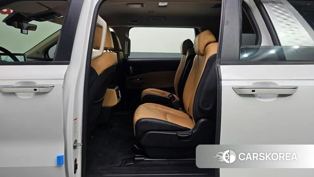 Kia Carnival 4th generation 2022 Белый из Кореи, фото 2