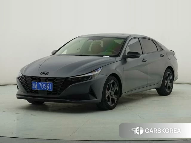 Hyundai Elantra 2023 Темно-серый из Китая, фото 2
