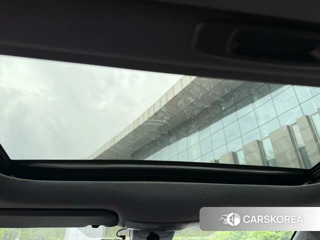 Toyota Levin 2024 Белый из Китая, фото 2