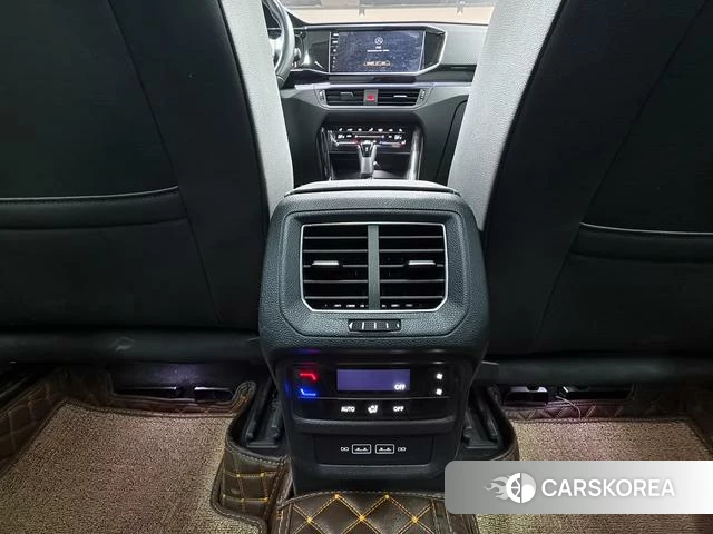 Volkswagen Tayron 2021 Черный из Китая, фото 2