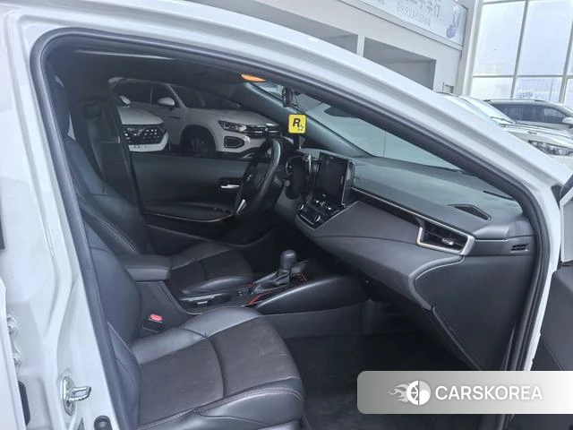 Toyota Levin 2021 Белый из Китая, фото 2