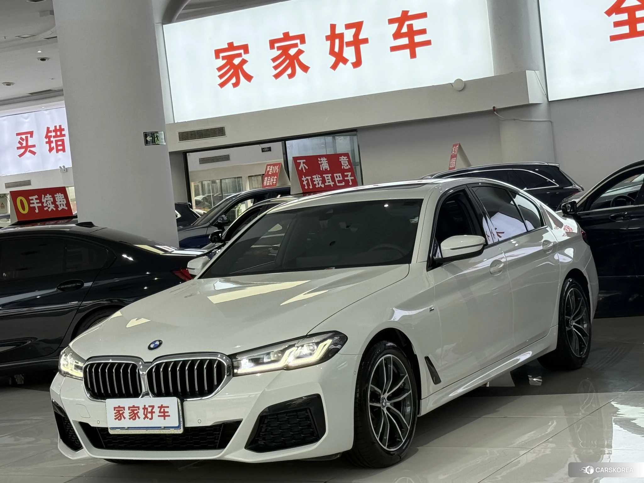 BMW 5 series 2020 Белый из Китая, фото 2