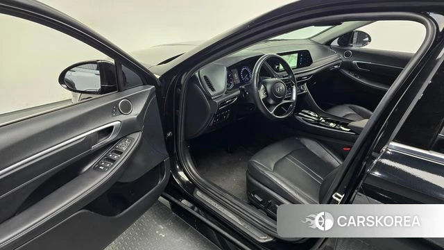Hyundai Sonata (DN8) 2022 Черный из Кореи, фото 2