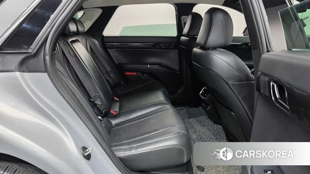 Hyundai Grandeur (GN7) 2023 Серебряный из Кореи, фото 2