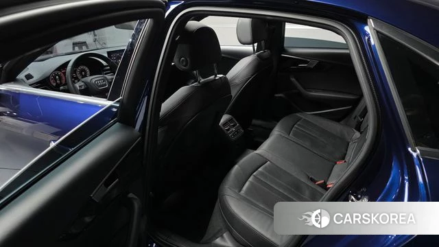 Audi A4 (B9) 2021 Синий из Кореи, фото 2