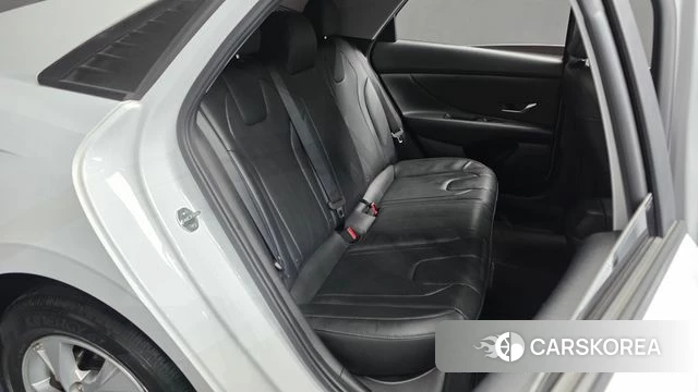 Hyundai Avante (CN7) 2021 Белый из Кореи, фото 2
