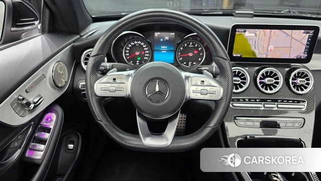 Mercedes-Benz C-Class W205 2019 Черный из Кореи, фото 2