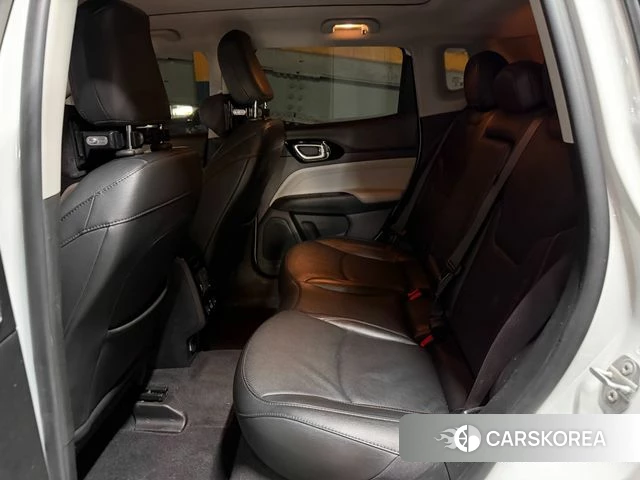 Jeep Compass 2nd Generation 2022 Белый из Кореи, фото 2