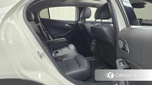 Mercedes-Benz GLA-Class X156 2018 Белый из Кореи, фото 3