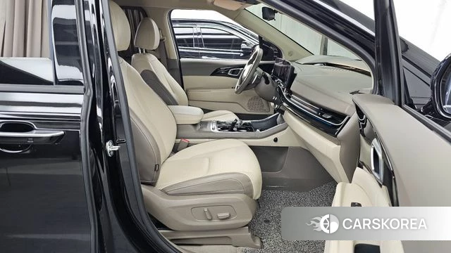 Kia The New Carnival 4th Generation 2024 Черный из Кореи, фото 2