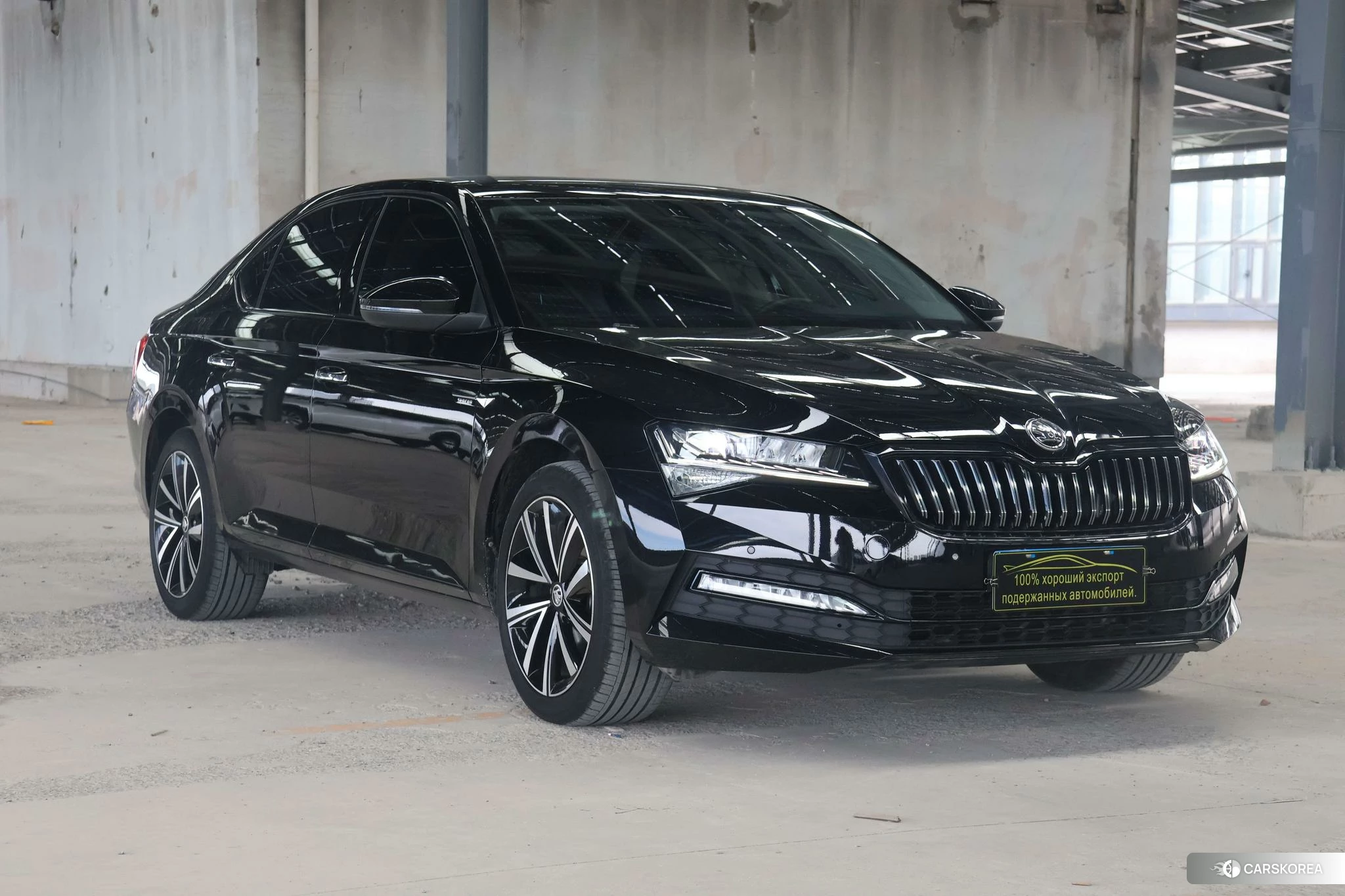 Skoda Superb 2023 Черный из Китая, фото 2