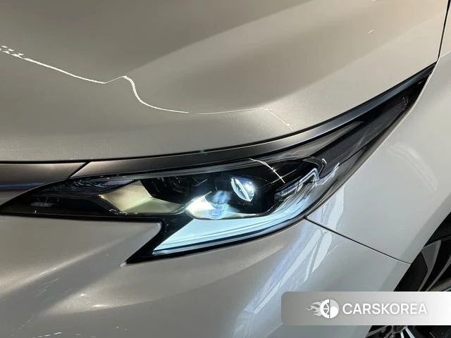 Toyota Granvia 2024 Белый из Китая, фото 2