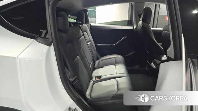 Tesla Model Y 2022 Белый из Кореи, фото 2