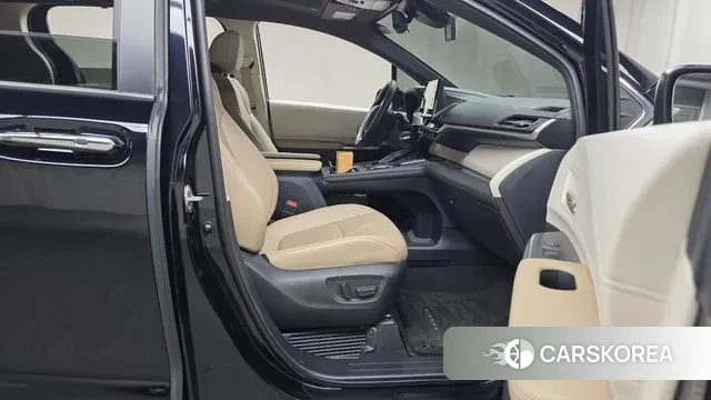 Toyota Sienna 4th Generation 2021 Черный из Кореи, фото 2