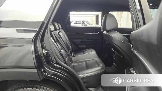 Ssangyong Torres 2022 Черный из Кореи, фото 2