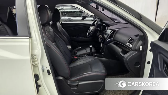 Ssangyong Tivoli Air 2019 Белый из Кореи, фото 2
