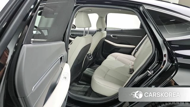 Hyundai Sonata D Edge (DN8) 2023 Черный из Кореи, фото 2
