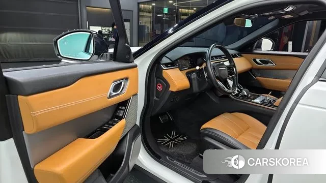 Land Rover Range Rover Velar 2022 Белый из Кореи, фото 2