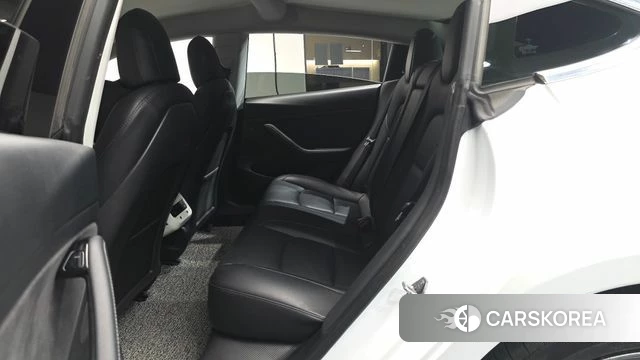 Tesla Model 3 2020 Белый из Кореи, фото 2