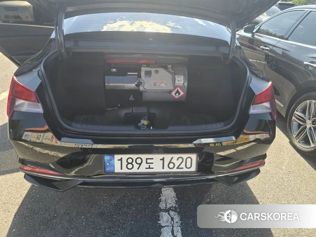 Hyundai Avante (CN7) 2021 Черный из Кореи, фото 2