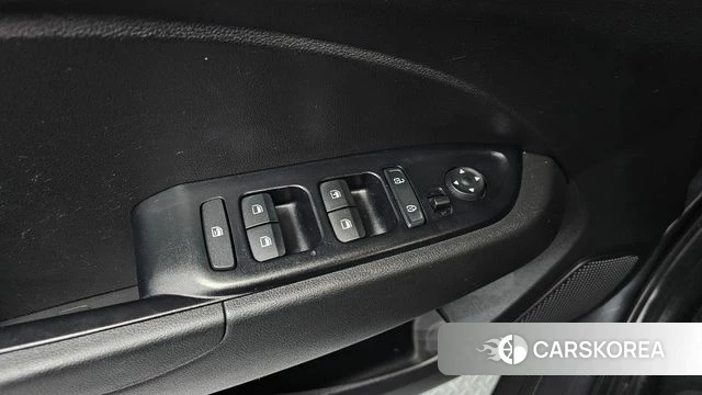 Hyundai Venue 2019 Серый из Кореи, фото 2