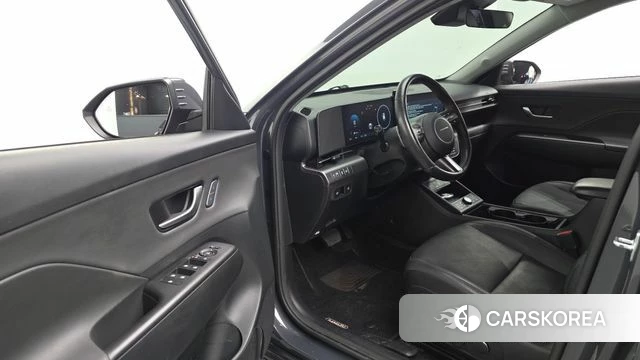 Hyundai Kona Hybrid (SX2) 2023 Серый из Кореи, фото 2