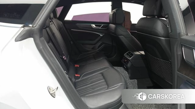 Audi A7 (4K) 2020 Белый из Кореи, фото 2