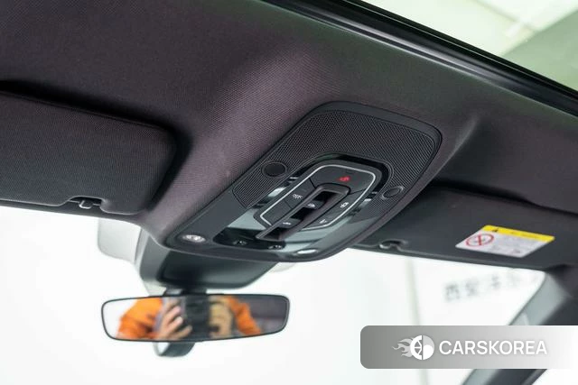 Audi A6L 2021 Черный из Китая, фото 2