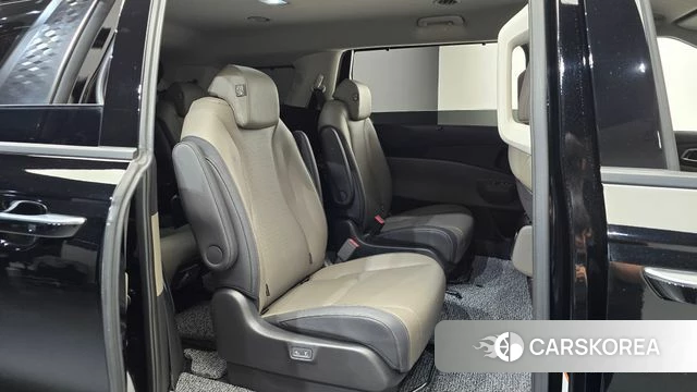 Kia The New Carnival 4th Generation 2024 Черный из Кореи, фото 2