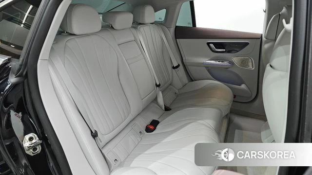 Mercedes-Benz EQE V295 2023 Черный из Кореи, фото 2