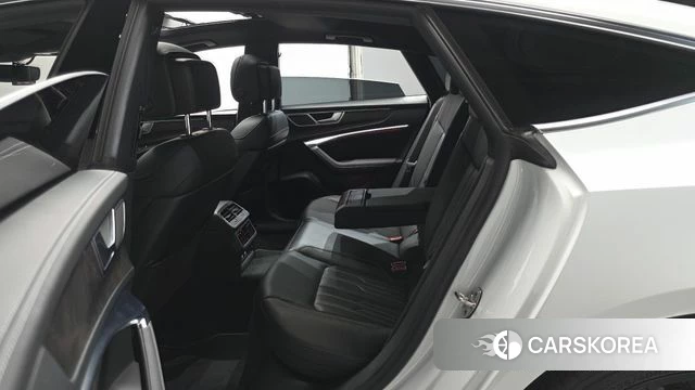 Audi A7 (4K) 2020 Белый из Кореи, фото 2