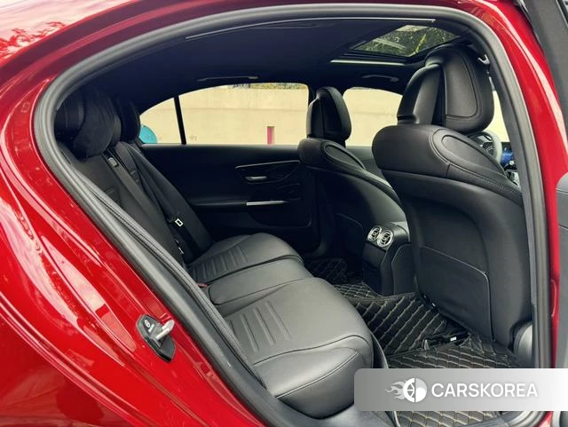 Mercedes-Benz C-class 2023 Красный из Китая, фото 2