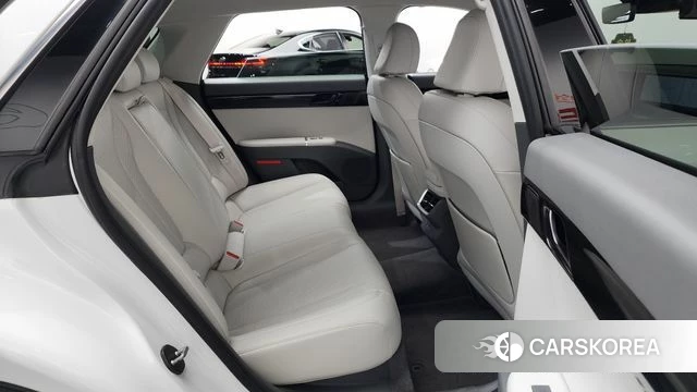 Hyundai Grandeur (GN7) 2023 Белый из Кореи, фото 2