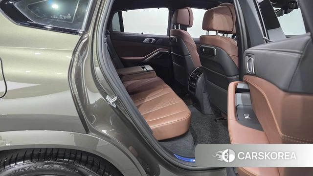 BMW X6 (G06) 2026 Цвет тростника из Кореи, фото 2