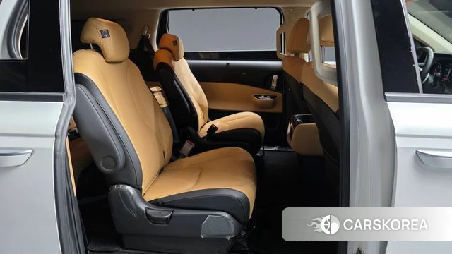 Kia Carnival 4th generation 2022 Белый из Кореи, фото 2