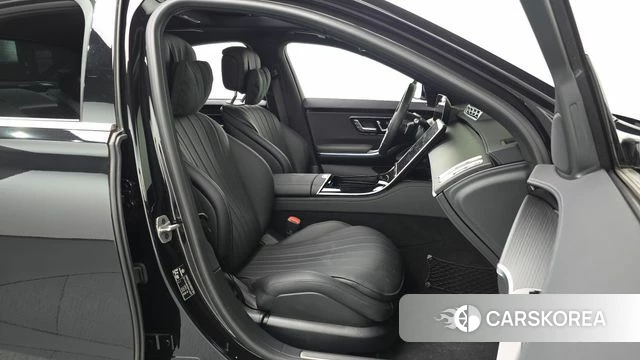 Mercedes-Benz S-Class W223 2025 Черный из Кореи, фото 2